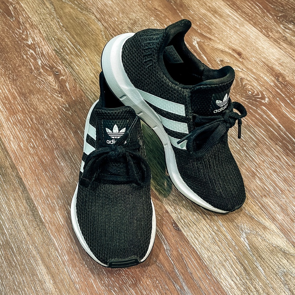 Adidas Swift Run Shoes